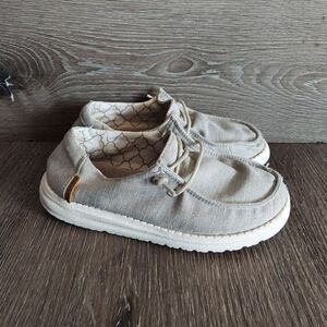 Hey Dude Wendy Linen Gray Slip On Shoe Kids/ Boys/ Girls Size US 11